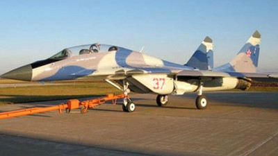 Karadeniz'de Romanya'ya ait hem askeri uçak hem de askeri helikopter düştü