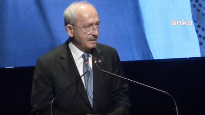 Kılıçdaroğlu, eski bakan Moğultay'ın hayatını anlatan belgeselin gösterimine katıldı