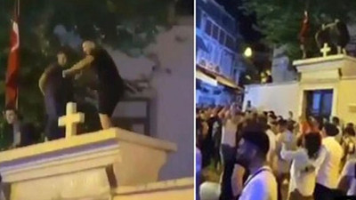 Kilise kapısı üstünde dans etmişlerdi: Mahkemeden karar