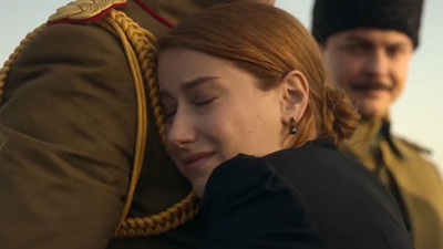 Pera Palas'ta Gece Yarısı dizisindeki Atatürk sahnesi izleyicileri duygulandırdı