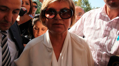 Uğur Dündar Tansu Çiller'e tutmadığı sözünü hatırlattı