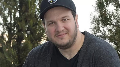 Ünlü komedyen Şahan Gökbakar zeytinliklere sahip çıktı