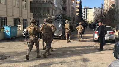 Urfa’da polisten kaçan şüpheliler ateş açtı: 2 polis şehit oldu