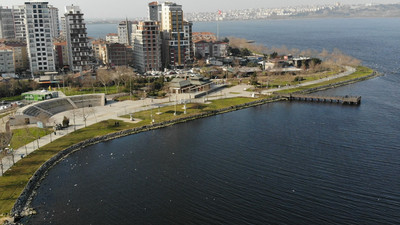 Yağışlara rağmen Küçükçekmece Gölü'nün son hali endişe yarattı