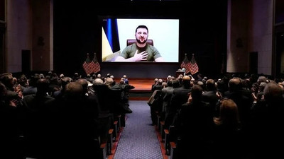 Zelenskiy ABD Kongresi'ne hitap etti: Uçuşa yasak bölge talebini yineledi, ayakta alkışlandı