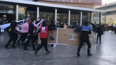 AVM'de korkunç olay... Hamile kadın feci şekilde hayatını kaybetti