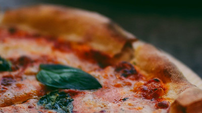 Donmuş pizzalar 2 çocuğun ölümüne neden oldu 