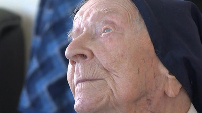 Dünyanın en yaşlı insanı Rahibe Lucile Randon: Tanrı beni çağırmayı unutmuş gibi