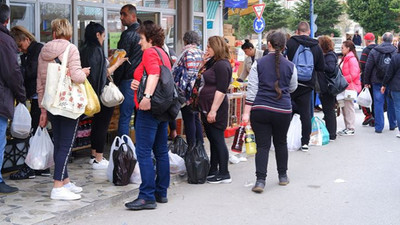 Edirne'ye akın eden Bulgarlar alışveriş için birbiriyle yarıştı