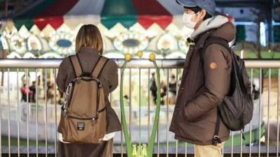 Hiçbir şey yapmadan para kazanmanın yolunu buldu