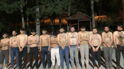 Kırklareli'de yarı çıplak 187 kaçak göçmen yakalandı