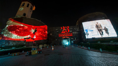 Mansur Yavaş paylaştı: Ankara Kalesi, 23 Nisan'da göz kamaştırdı
