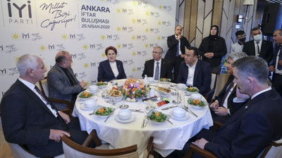 Mansur Yavaş ve Meral Akşener iftarda buluştu