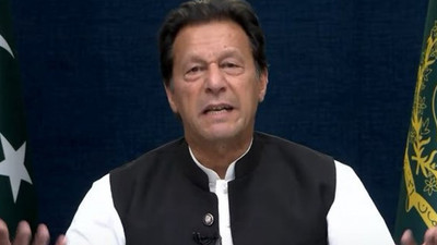 Pakistan'da parlamento feshedildi! Ülkede kader günü