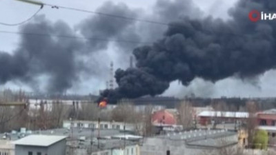 Rusya, Odessa'da akaryakıt deposunu vurdu