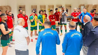 Takım kaybedince MHP'li başkan, takımı yayan bıraktı: Otostopla döndüler