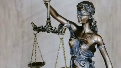 57 baro, tek ses oldu: Sanattan korkmayın