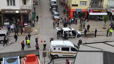 Beylik tabancasından çıkan kurşunla vurulan polis memuru hayatını kaybetti