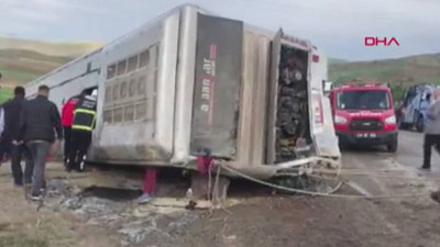 Çankırı’da otobüs kazası: 3’ü ağır 30 yaralı