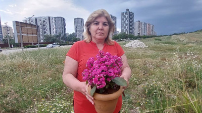 Evine gelen çiçeğin teslim belgesi diye imzaladığı kağıt hayatını kararttı