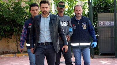 Karısını ve onunla kaçan kardeşini silahla vurdu