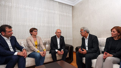 Kılıçdaroğlu'ndan annesini kaybeden Sancar'a taziye ziyareti