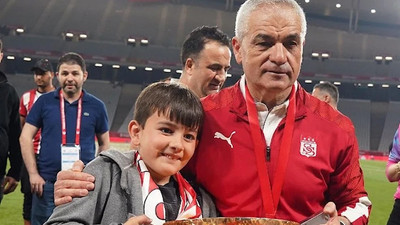 Rıza Çalımbay’dan şampiyonluk sonrası Stefan Kuntz’a Milli Takım sitemi