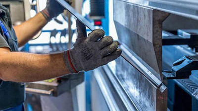 Sanayi üretimi Mart'ta azaldı