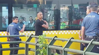 Ümraniye'de dehşet: Polis ekiplerine bıçak çekip intihara kalkıştı