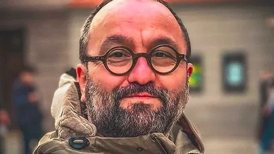 Amerika'da yaşayan oyuncu Erdem Baş'ın 'iPhone' videosu gündem oldu