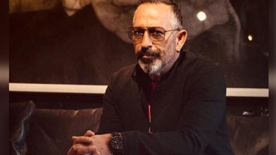 Cem Yılmaz'ı küplere bindiren 'ürün satışı': Satıcı arkadaş bu zırva işi bırak!