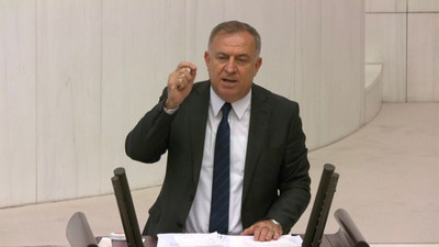 CHP'li Gökan Zeybek'ten AKP sıralarına çarpıcı sorular