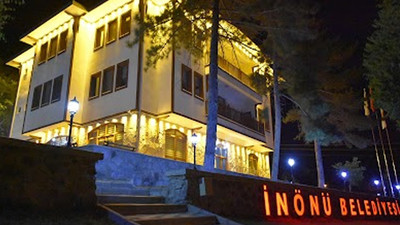 Eski makam şoföründen AKP'li belediye başkanı hakkında suç duyurusu