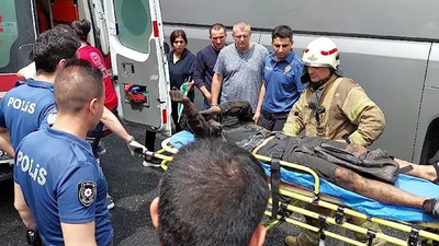 Otobüsün motoruna saklanarak yurt dışına kaçmaya çalıştı