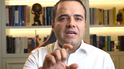 Özgür Demirtaş'ın yeni videosu gündem oldu: İnanılmaz bir döneme girdik