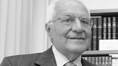 Ünlü psikiyatrist Prof. Dr. Özcan Köknel hayatını kaybetti