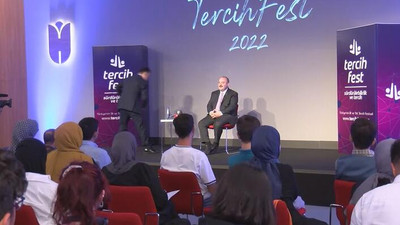 Bakan Varank: Üniversiteye başlıyorsanız, ilk hedefiniz bir yerde istihdam edilmek olmamalı