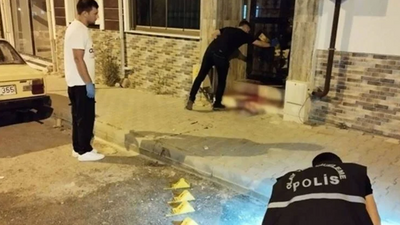 Boşanmak üzere olduğu eşine pusu kurup kurşun yağdırdı