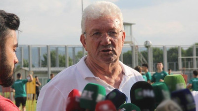 Bursaspor Sportif Direktörü Ertekin geçmiş yönetimleri işaret etti: 10 milyon TL'lik kayıp var