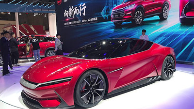 Çinli otomobil üreticisi Tesla’yı geçti