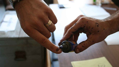 Demokrat Parti'den seçim güvenliği için 'parmak boyası' çağrısı