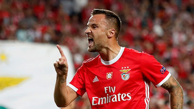 Galatasaray, Jorge Jesus'un eski golcüsünü kadrosuna kattı