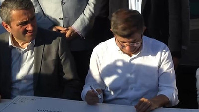 Gelecek Partisi'nden erken seçim için imza kampanyası