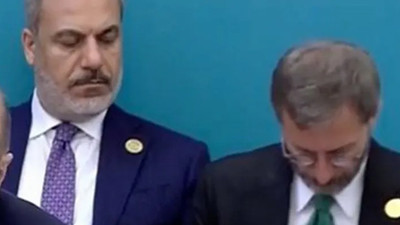 Hakan Fidan İran gezisinde 'iş üzerinde' objektiflere yansıdı