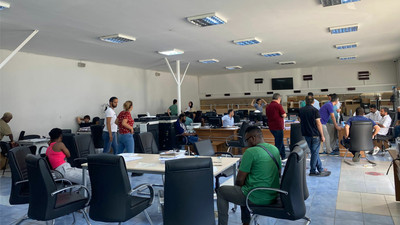 İBB, şiddetli yağıştan olumsuz etkilenen İstanbullulara yardıma başladı