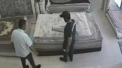 Sahte dolarla alışveriş yaptı; para üstünü de alıp kayıplara karıştı