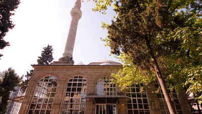 Samsun'da esrarengiz olay... Caminin bahçesinde ağaca asılı ceset bulundu 