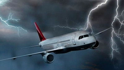 Tecrübeli pilot yanıtladı: Uçuşta olası acil durumda yolcuların alması gereken pozisyon nedir?