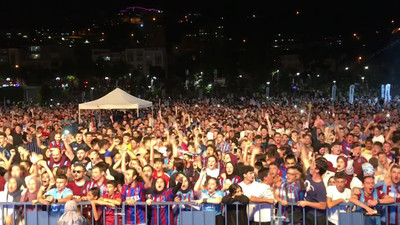 Trabzon'da kupa kutlamasında büyük coşku yaşandı 