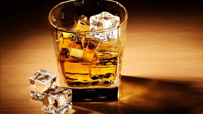 Alkollü içkilere dev zam